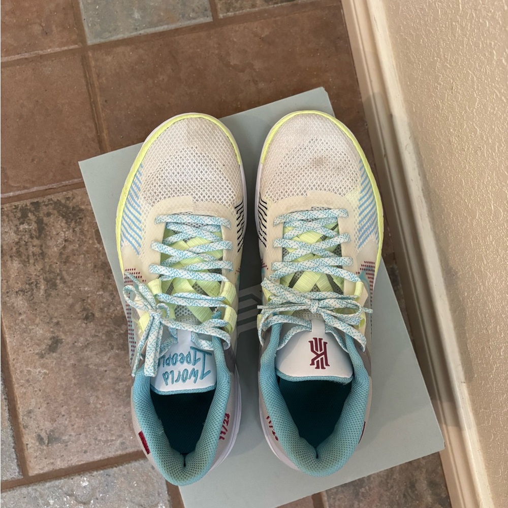 Kyrie Flytrap V Basketball Shoes - image 2